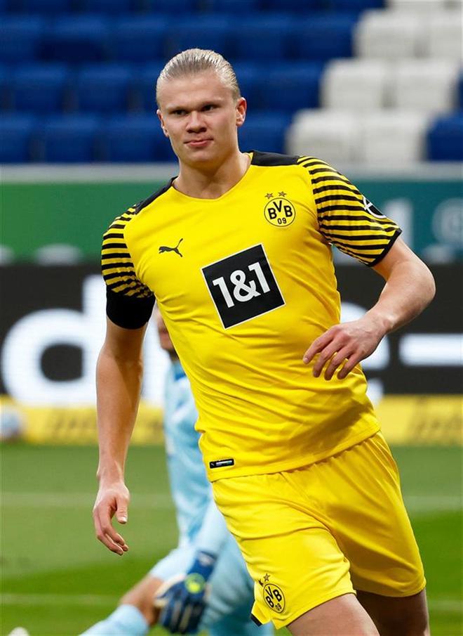 英超积分榜更新：曼城领先优势扩大,（英超积分最新：曼城进一步拉大领先差距）