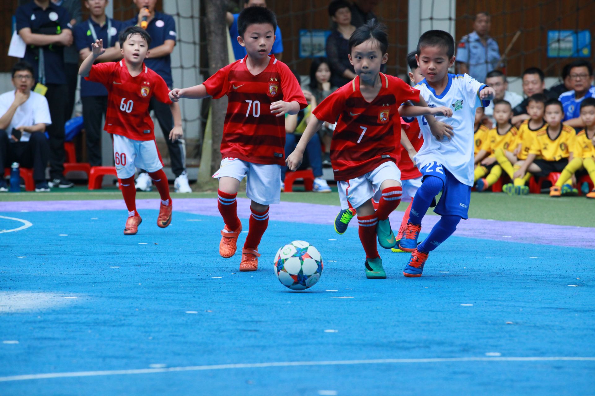 汤普森全场最高22分，独行侠5人得分上双不敌灰熊