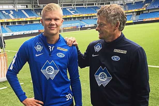 官方：尼科战皇家奥维耶多的一条龙破门当选西甲11月最佳进球（官宣：尼科对皇家奥维耶多的长途奔袭破门当选西甲11月最佳进球）