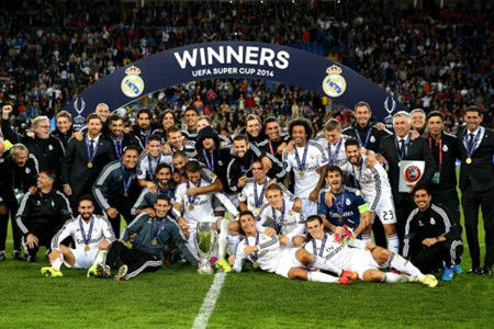 阿斯：费内巴切已与莱万初步接触，提供的一年半合同报价被拒