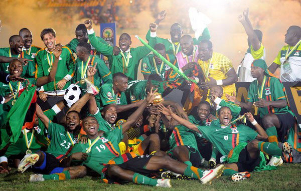 西媒披露维尼修斯被换下时言论：他没吹哨判罚点球，是因为我（西媒曝维尼修斯下场时自述：裁判未判点球，是冲我来的）