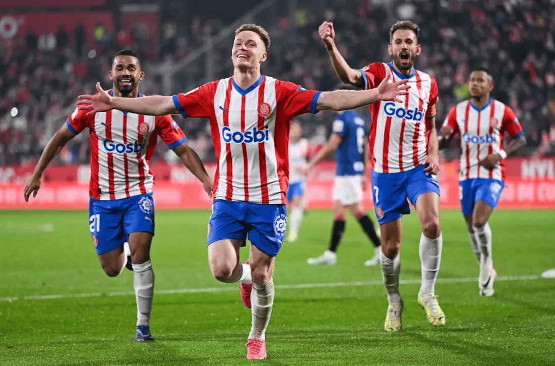 TA：尼潘外租阿贾克斯的可能已消失；曼城考虑是否留埃切韦里