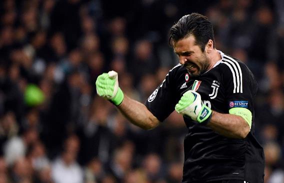 邮报：曼联与92班的关系很微妙，有时候较好有时候很差