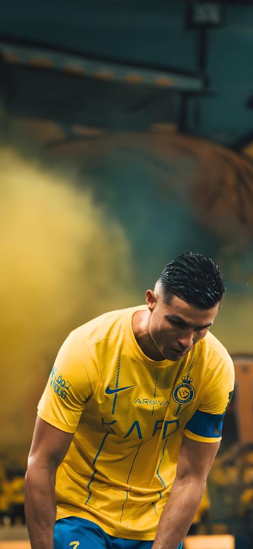 西甲裁判报告：皇马3人被罚下，卡雷拉斯、卡瓦哈尔怒斥裁判（西甲裁判报告：皇马三将染红，卡雷拉斯与卡瓦哈尔怒批主裁）